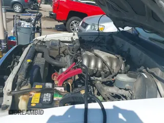 2002 Toyota Tacoma z VIN 5TEHN72N02Z133804, wystawiony jako IAAI lot #43121098 z przebiegiem 227 907 mil mil oraz . Historia ofert i sprzedaży dostępna na DreamBid. Obrazek 20.