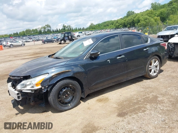 2013 Nissan Altima SL with VIN 1N4BL3AP9DC140281, listed as a IAAI auction lot 42625613 with 158,023 mi miles and . Bid and sale history available at DreamBid. Image 2.