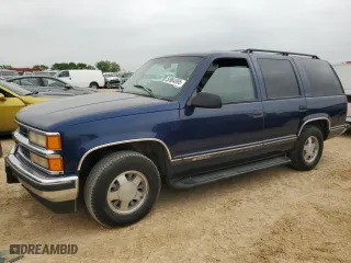 1996 Chevrolet Tahoe Limited with VIN 1GNEC13R3TJ330329, listed as a Copart auction lot 50984595 with 363,240 mi miles and Salvage Title. Bid and sale history available at carsss.com. Image 1.
