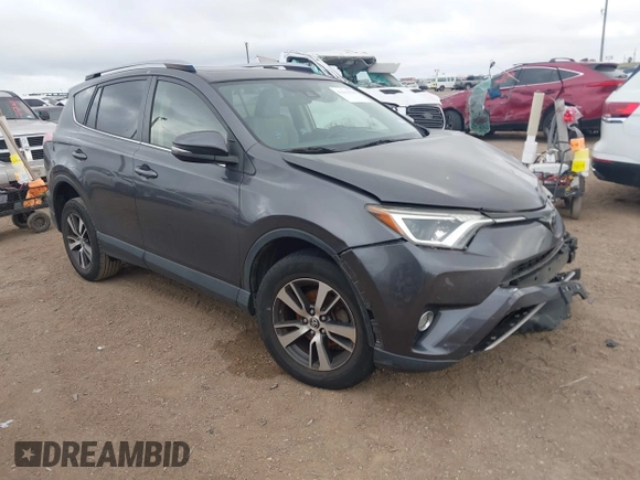 2018 Toyota RAV4 XLE with VIN JTMRFREV0JJ749388, listed as a IAAI auction lot 41613930 with 62,225 mi miles. Bid and sale history available at carsss.com. Image 1.