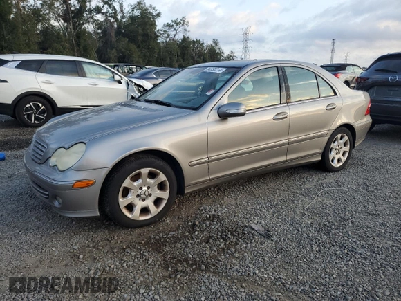 2005 Mercedes-Benz C 320 with VIN WDBRF64J55F636329, listed as a Copart auction lot 84630214 with 100,930 mi miles and Clean Title. Bid and sale history available at DreamBid. Image 1.