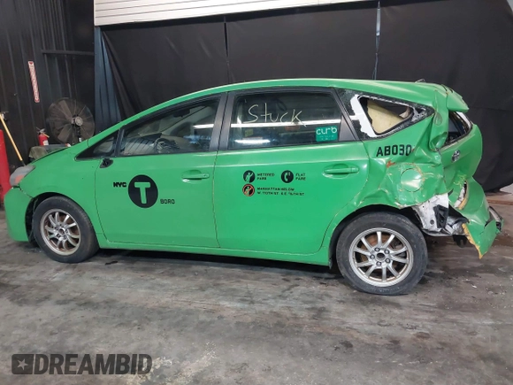 2015 Toyota Prius Two with VIN JTDZN3EU5FJ035495, listed as a IAAI auction lot 41585955 with 136,552 mi miles and . Bid and sale history available at DreamBid. Image 14.