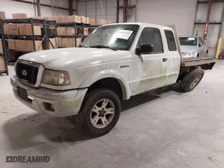 2005 Ford Ranger XL with VIN 1FTYR14UX5PA74021, listed as a IAAI auction lot 41833240 with 482,037 mi miles. Bid and sale history available at carsss.com. Image 2.