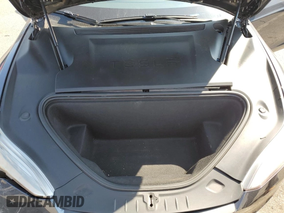 2019 Tesla Model S 100D с VIN 5YJSA1E42KF312803, выставлен на аукционе Copart как лот 71246484 с пробегом 89 820 миль миль и На запчасти • Non repairable. История ставок и продаж доступна на DreamBid. Изображение 11.