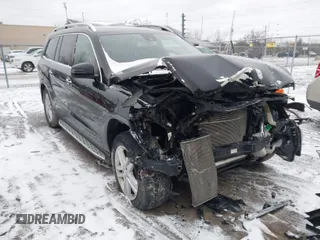 2016 Mercedes-Benz GL with VIN 4JGDF6EE2GA627631, listed as a IAAI auction lot 41706942 with 120,603 mi miles. Bid and sale history available at carsss.com. Image 1.