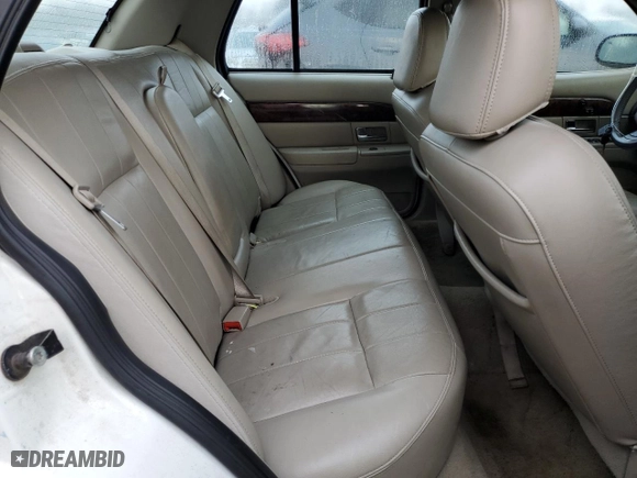 2008 Mercury Grand Marquis LS with VIN 2MEFM75VX8X606901, listed as a Copart auction lot 43228645 with 164,380 mi miles and Non Repairable. Bid and sale history available at carsss.com. Image 10.