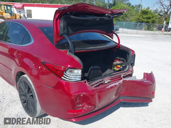 2014 Lexus ES 300h Hybrid with VIN JTHBW1GG4E2064553, listed as a IAAI auction lot 42002058 with 180,455 mi miles. Bid and sale history available at carsss.com. Image 6.