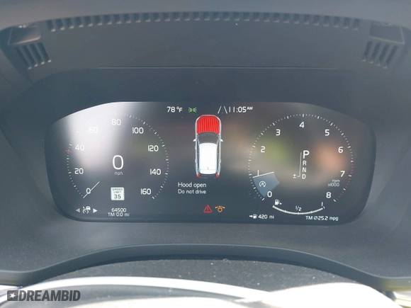 2018 Volvo XC60 Momentum with VIN YV4102RK6J1084192, listed as a IAAI auction lot 41850777 with 64,500 mi miles. Bid and sale history available at carsss.com. Image 7.