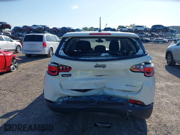 2020 Jeep Compass Sport с VIN 3C4NJCAB9LT134159, выставлен на аукционе IAAI как лот 42590521 с пробегом 57 507 миль миль и . История ставок и продаж доступна на DreamBid. Изображение 16.