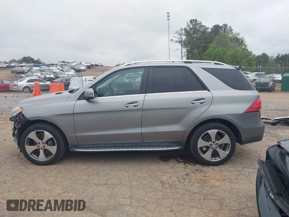2016 Mercedes-Benz GLE 350 with VIN 4JGDA5JB8GA742920, listed as a IAAI auction lot 41957662 with 99,896 mi miles and . Bid and sale history available at DreamBid. Image 15.