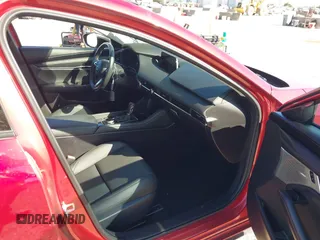 2021 Mazda 3 2.5 Turbo с VIN 3MZBPBAY2MM252787, выставлен на аукционе IAAI как лот 41861263 с пробегом 38 670 миль миль и . История ставок и продаж доступна на DreamBid. Изображение 5.