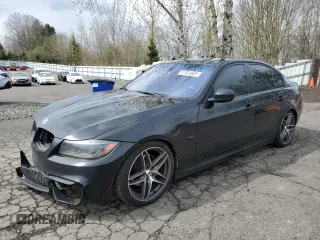 2011 BMW 3 Series 328i z VIN WBAPH7G50BNN06786, wystawiony jako Copart lot #51624605 z przebiegiem 115 173 mil mil oraz Szkoda całkowita • Salvage title. Historia ofert i sprzedaży dostępna na DreamBid. Obrazek 1.