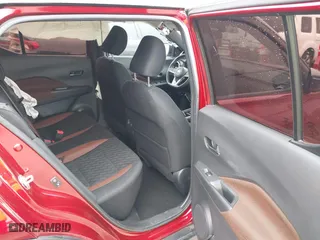 2022 Nissan Kicks SR with VIN 3N1CP5DV9NL495582, listed as a IAAI auction lot 41535688 with 19,570 mi miles. Bid and sale history available at carsss.com. Image 8.