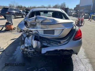 2020 Mercedes-Benz C 300 with VIN 55SWF8EB5LU325541, listed as a Copart auction lot 48358355 with 70,592 mi miles and Non Repairable. Bid and sale history available at DreamBid. Image 6.