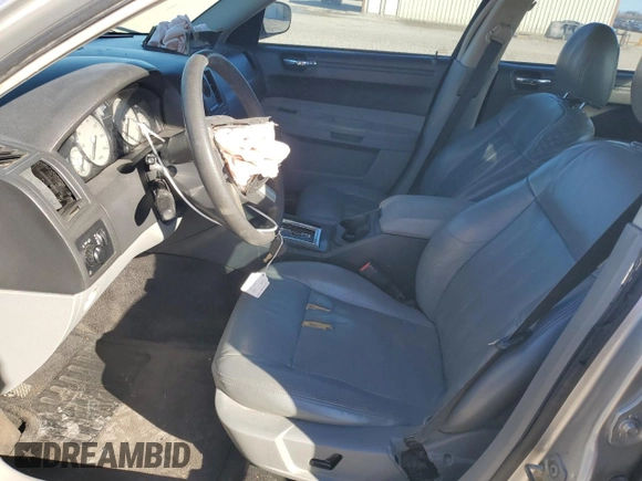 2006 Chrysler 300 with VIN 2C3KA43R56H376290, listed as a Copart auction lot 41593915 with 133,789 mi miles and Salvage Title. Bid and sale history available at carsss.com. Image 7.