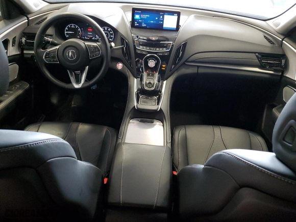 2019 Acura RDX w/Technology Pkg with VIN 5J8TC2H57KL013945, listed as a Copart auction lot 52996775 with 92,136 mi miles and Salvage Title. Bid and sale history available at carsss.com. Image 8.