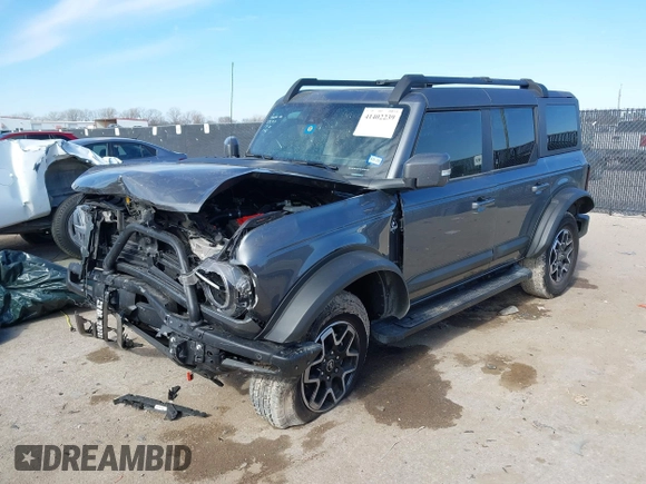2024 Ford Bronco Outer Banks with VIN 1FMEE8BP2RLA30088, listed as a IAAI auction lot 41402239 with 11,286 mi miles. Bid and sale history available at carsss.com. Image 2.