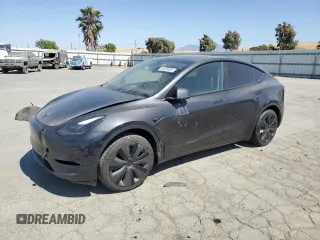 2024 Tesla Model Y с VIN 7SAYGDED7RF050963, выставлен на аукционе Copart как лот 60683895 с пробегом 23 100 миль миль и Чистый • Clean title. История ставок и продаж доступна на DreamBid. Изображение 1.