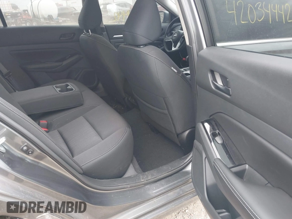 2023 Nissan Altima SV z VIN 1N4BL4DV7PN413629, wystawiony jako IAAI lot #42034442 z przebiegiem 15 421 mil mil oraz . Historia ofert i sprzedaży dostępna na DreamBid. Obrazek 8.