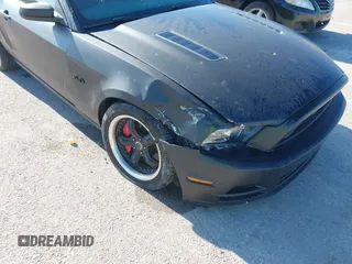 2014 Ford Mustang GT с VIN 1ZVBP8CFXE5254647, выставлен на аукционе IAAI как лот 42201914 с пробегом 95 133 миль миль и . История ставок и продаж доступна на DreamBid. Изображение 6.