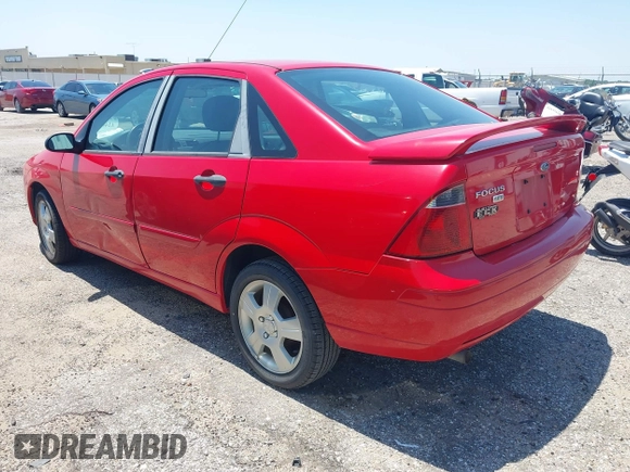 2007 Ford Focus S с VIN 1FAHP34N67W196187, выставлен на аукционе IAAI как лот 42461375 с пробегом 211 416 миль миль и . История ставок и продаж доступна на DreamBid. Изображение 3.