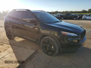 2017 Jeep Cherokee Sport z VIN 1C4PJLAS5HW571702, wystawiony jako Copart lot #81427524 z przebiegiem 220 832 mil mil oraz Czysty tytuł • Clean title. Historia ofert i sprzedaży dostępna na DreamBid. Obrazek 4.
