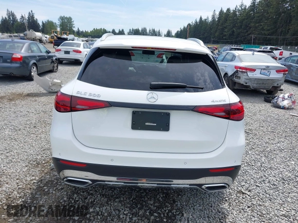 2024 Mercedes-Benz GLC 300 z VIN W1NKM4HB6RF216741, wystawiony jako IAAI lot #42216671 z przebiegiem Nie podano mil oraz . Historia ofert i sprzedaży dostępna na DreamBid. Obrazek 17.