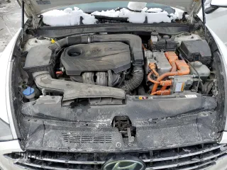 2020 Hyundai Sonata Hybrid Blue with VIN KMHL24JJ5LA012757, listed as a Copart auction lot 43706885 with 90,940 mi miles and Salvage Title. Bid and sale history available at carsss.com. Image 12.