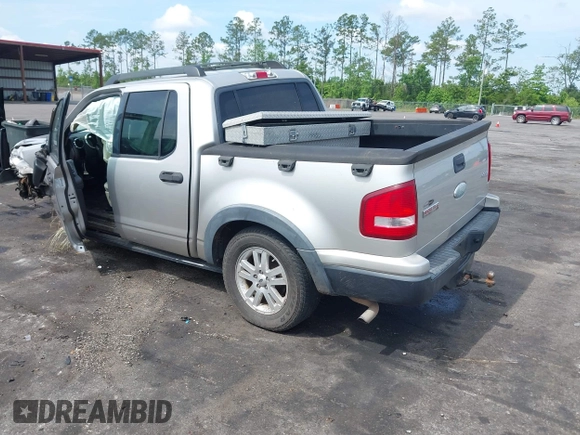 2008 Ford Explorer Sport Trac XLT with VIN 1FMEU51E28UA09011, listed as a IAAI auction lot 42104236 with 208,490 mi miles and . Bid and sale history available at DreamBid. Image 3.