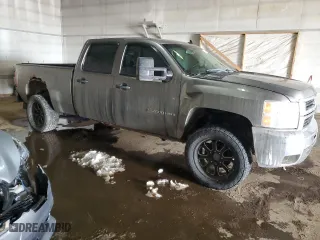 2007 Chevrolet Silverado 2500HD LT w/1LT with VIN 1GCHK23687F502335, listed as a Copart auction lot 44329575 with 258,570 mi miles and Clean Title. Bid and sale history available at carsss.com. Image 4.