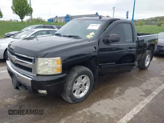 2009 Chevrolet Silverado 1500 LT with VIN 1GCEK29069Z138696, listed as a IAAI auction lot 42034503 with 258,850 mi miles and . Bid and sale history available at DreamBid. Image 17.