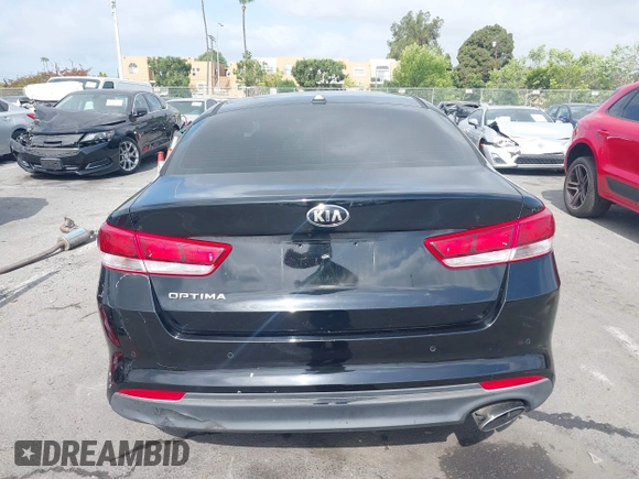2018 Kia Optima S с VIN 5XXGT4L30JG267884, выставлен на аукционе IAAI как лот 42244678 с пробегом 82 453 миль миль и . История ставок и продаж доступна на DreamBid. Изображение 15.
