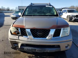 2008 Nissan Frontier SE z VIN 1N6AD07UX8C437464, wystawiony jako Copart lot #49346195 z przebiegiem 301 208 mil mil oraz Szkoda całkowita • Salvage title. Historia ofert i sprzedaży dostępna na DreamBid. Obrazek 5.