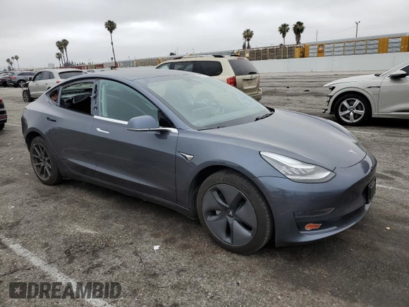 2020 Tesla Model 3 Standard Range Plus z VIN 5YJ3E1EA2LF704941, wystawiony jako Copart lot #58938485 z przebiegiem 34 851 mil mil oraz Szkoda całkowita • Salvage title. Historia ofert i sprzedaży dostępna na DreamBid. Obrazek 4.