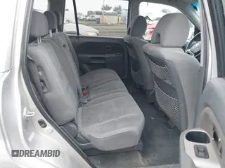2007 Honda Pilot EX with VIN 2HKYF184X7H511937, listed as a IAAI auction lot 40992172 with 250,940 mi miles. Bid and sale history available at carsss.com. Image 8.
