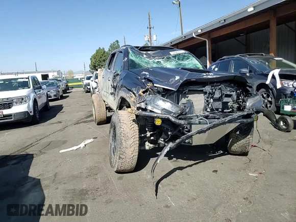 2017 Toyota Tacoma SR5 с VIN 5TFCZ5ANXHX052992, выставлен на аукционе Copart как лот 52385415 с пробегом 124 794 миль миль и На запчасти • Non repairable. История ставок и продаж доступна на DreamBid. Изображение 11.