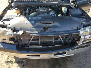 2003 GMC Yukon XL SLT with VIN 3GKGK26G23G148681, listed as a Copart auction lot 74308294 with 272,028 mi miles and Salvage Title. Bid and sale history available at carsss.com. Image 14.