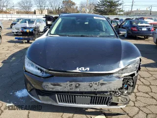 2022 Kia EV6 Light with VIN KNDC34LB5N5044837, listed as a Copart auction lot 45802735 with 48,681 mi miles and Salvage Title. Bid and sale history available at carsss.com. Image 5.
