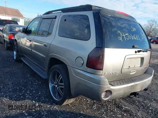 2003 GMC Envoy SLT z VIN 1GKET16S536201569, wystawiony jako IAAI lot #41109902 z przebiegiem Nie podano mil oraz . Historia ofert i sprzedaży dostępna na DreamBid. Obrazek 3.