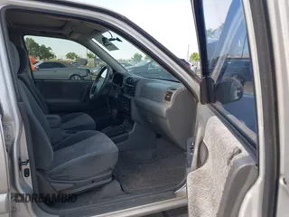 2002 Isuzu Rodeo S with VIN 4S2CK58W024342335, listed as a IAAI auction lot 42595434 with 144,529 mi miles and . Bid and sale history available at DreamBid. Image 5.