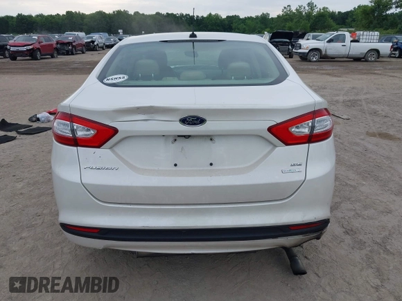 2015 Ford Fusion SE z VIN 1FA6P0HD8F5100832, wystawiony jako IAAI lot #42606376 z przebiegiem Nie podano mil oraz . Historia ofert i sprzedaży dostępna na DreamBid. Obrazek 17.
