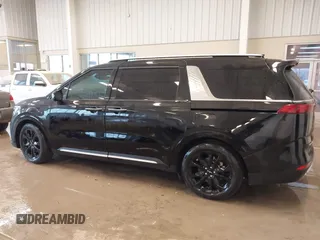 2024 Kia Carnival SX Prestige with VIN KNDNE5H39R6423849, listed as a IAAI auction lot 41586526 with 17,545 mi miles and . Bid and sale history available at DreamBid. Image 14.