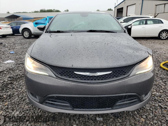 2015 Chrysler 200 S with VIN 1C3CCCBB9FN680839, listed as a Copart auction lot 61400265 with 143,228 mi miles and Salvage title. Bid and sale history available at DreamBid. Image 5.