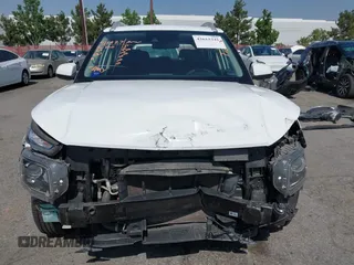 2020 Hyundai Venue SEL с VIN KMHRC8A39LU030404, выставлен на аукционе IAAI как лот 42615341 с пробегом 32 635 миль миль и . История ставок и продаж доступна на DreamBid. Изображение 13.