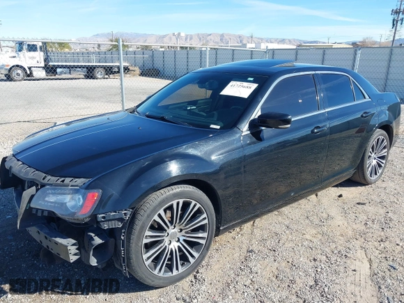2013 Chrysler 300 with VIN 2C3CCABT2DH600560, listed as a IAAI auction lot 41725688 with 158,397 mi miles. Bid and sale history available at carsss.com. Image 2.