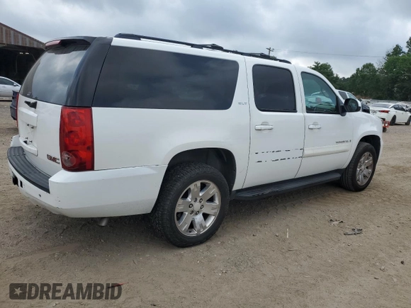2007 GMC Yukon XL SLT with VIN 1GKFC16027R424790, listed as a Copart auction lot 53789945 with 239,664 mi miles and Salvage Title. Bid and sale history available at carsss.com. Image 3.