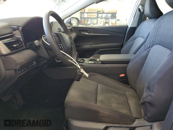 2025 Toyota Camry LE with VIN 4T1DAACK5SU528268, listed as a Copart auction lot 53087735 with Not Provided miles and Clean Title. Bid and sale history available at DreamBid. Image 7.