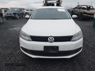 2012 Volkswagen Jetta SE with VIN 3VWDX7AJ2CM356378, listed as a IAAI auction lot 41145401 with 132,301 mi miles and . Bid and sale history available at DreamBid. Image 13.