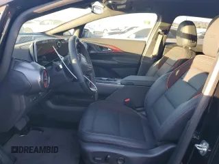 2024 Chevrolet Equinox EV RS z VIN 3GN7DNRP1RS224360, wystawiony jako Copart lot #88351525 z przebiegiem 3 821 mil mil oraz Szkoda całkowita • Salvage title. Historia ofert i sprzedaży dostępna na DreamBid. Obrazek 7.
