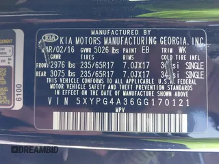 2016 Kia Sorento LX with VIN 5XYPG4A36GG170121, listed as a IAAI auction lot 41941691 with 240,609 mi miles and . Bid and sale history available at carsss.com. Image 9.